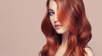 Beauty,Redhead,Girl,With,Long,And,Shiny,Wavy,Red,Hair